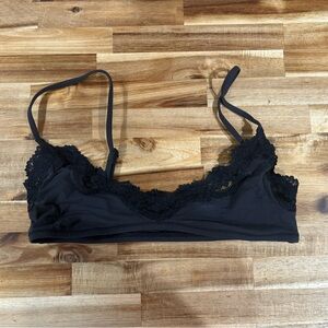 Skims Kim Kardashian Women’s Bra Small New without Tags